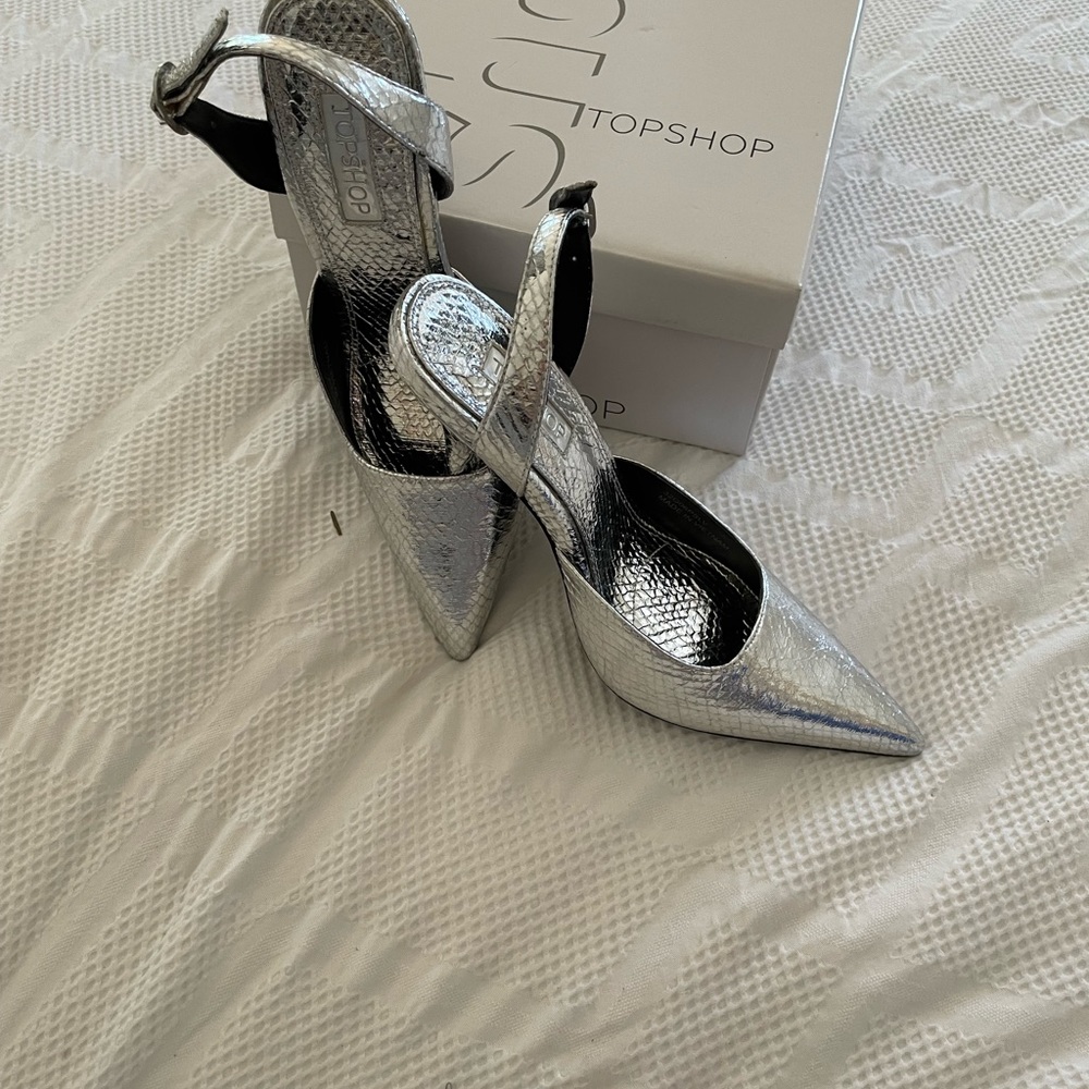 TOPSHOP  New  high heels Color  Silver size 37 from NORDSTROM
